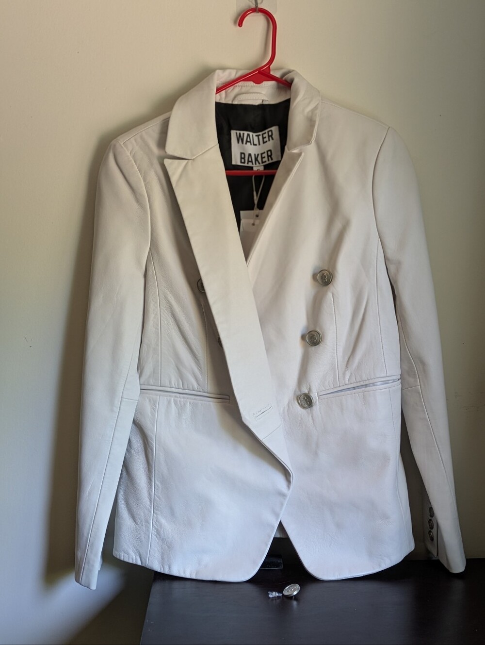 Walter Baker Marley white Leather Double Breasted Blazer Small. Very soft.